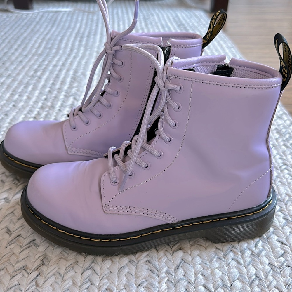 DR. MARTENS
Kids Purple 1460 Romario Big Kids Boots